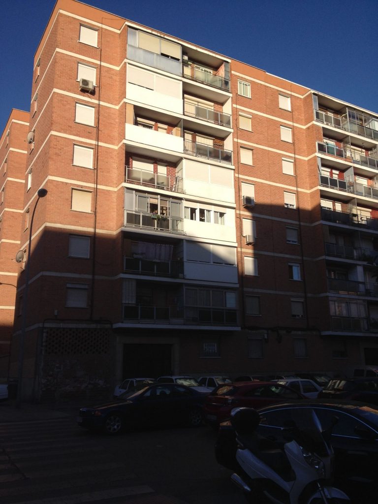 Vivienda en bloque en C/. Francisco Huerta y Vega de Alcalá de Henares (Madrid)